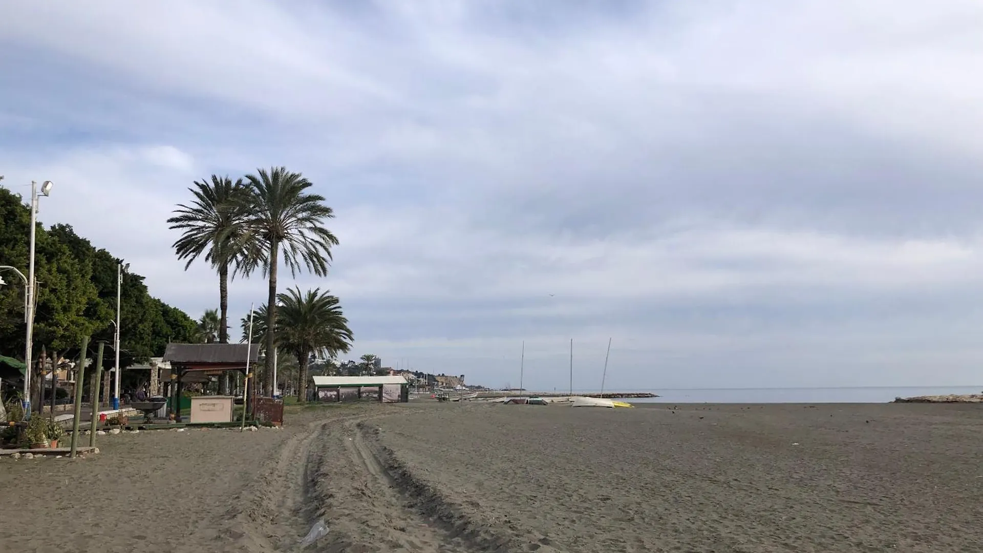 Calle Quitapenas 37 Málaga 0*,  Spagna
